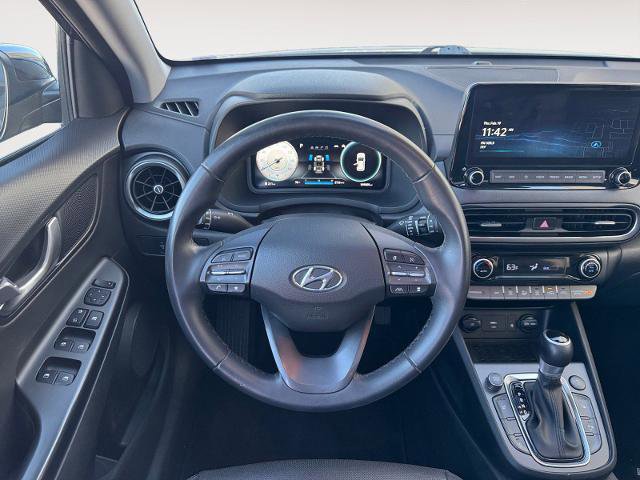 Used 2022 Hyundai Kona Limited AWD/4WD image 12