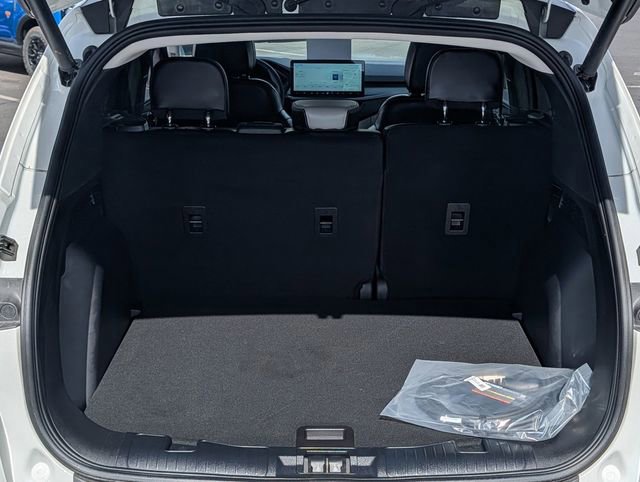 Certified 2025 Ford Escape SE image 24