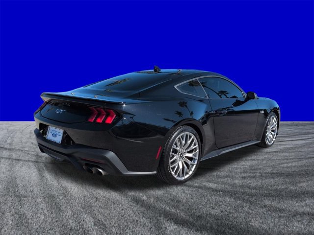 Certified 2025 Ford Mustang GT Premium RWD image 4