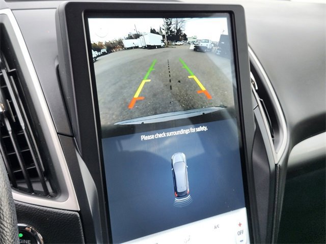 Certified 2022 Ford Edge SE w/ Black Appearance Package image 21