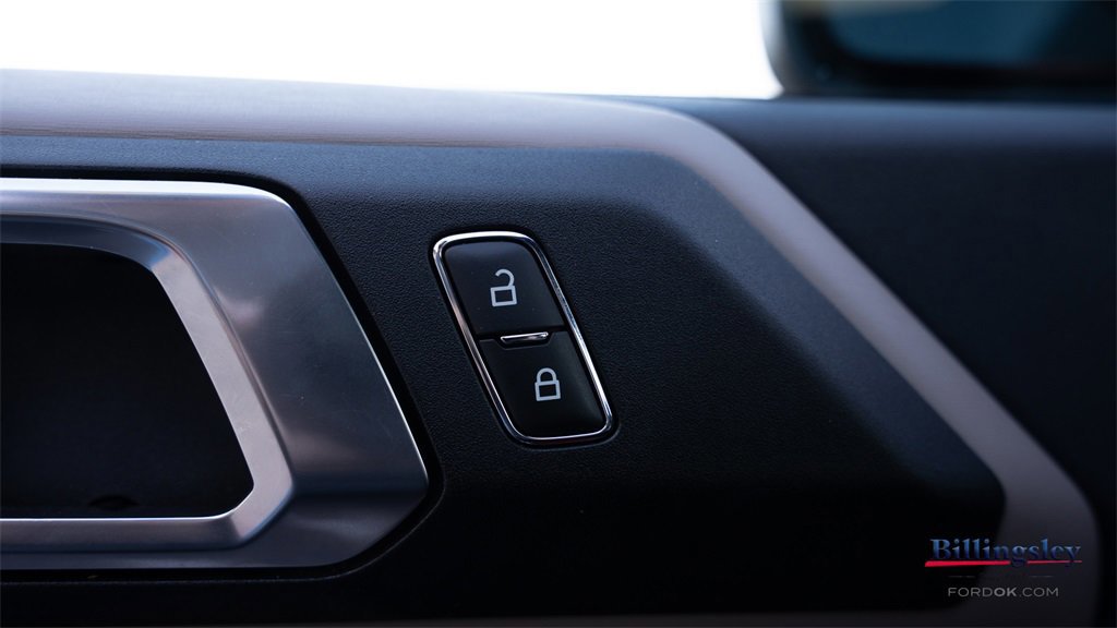 Certified 2023 Ford Bronco Wildtrak image 13