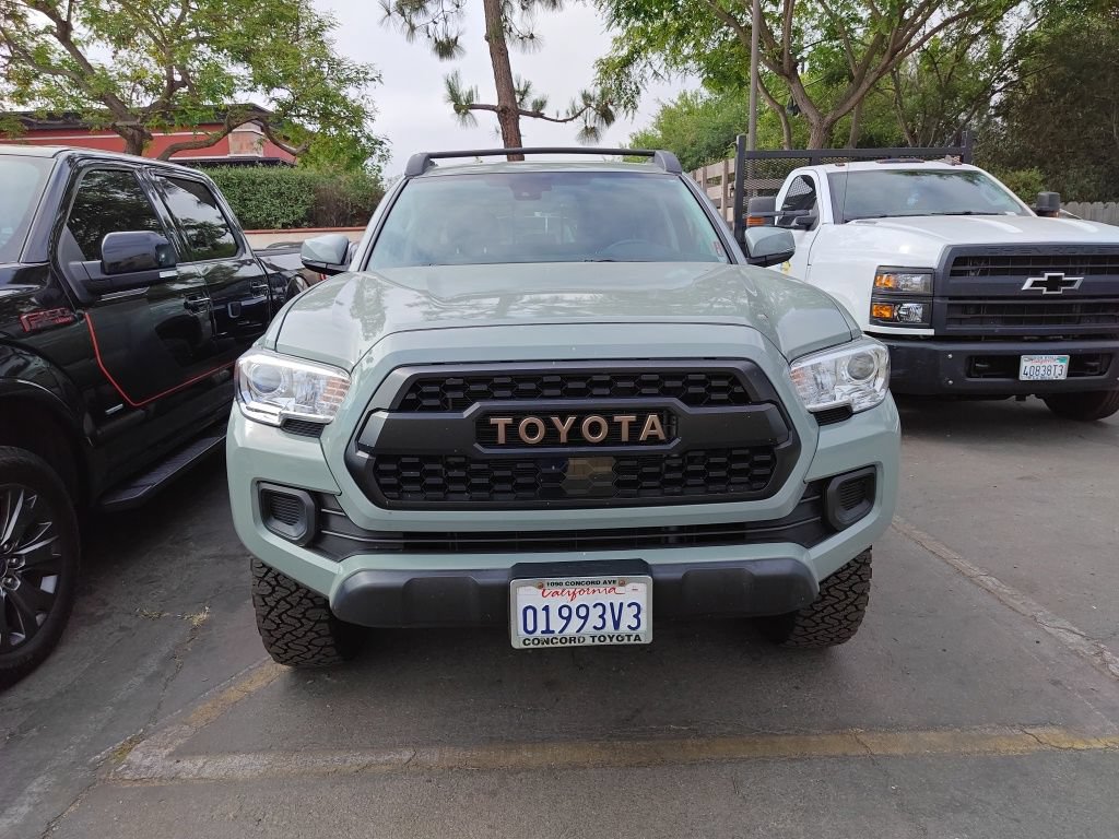 Used 2023 Toyota Tacoma 4x4 Double Cab w/ Trail Edition image 18