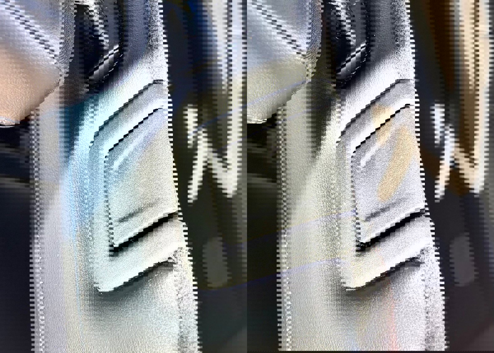 Certified 2021 Ford Explorer XLT w/ Equipment Group 202A image 22