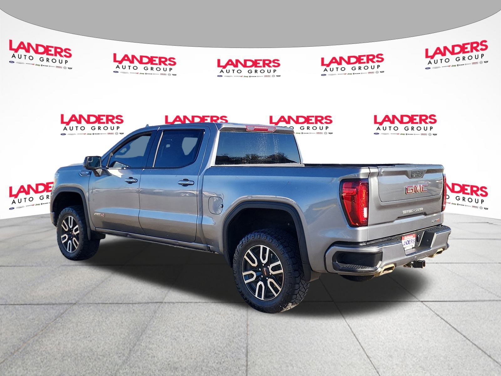 Used 2021 GMC Sierra 1500 AT4 image 3