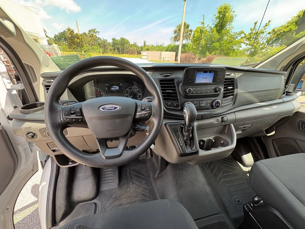 Certified 2025 Ford Transit 250 Low Roof w/ Exterior Upgrade Package RWD image 5