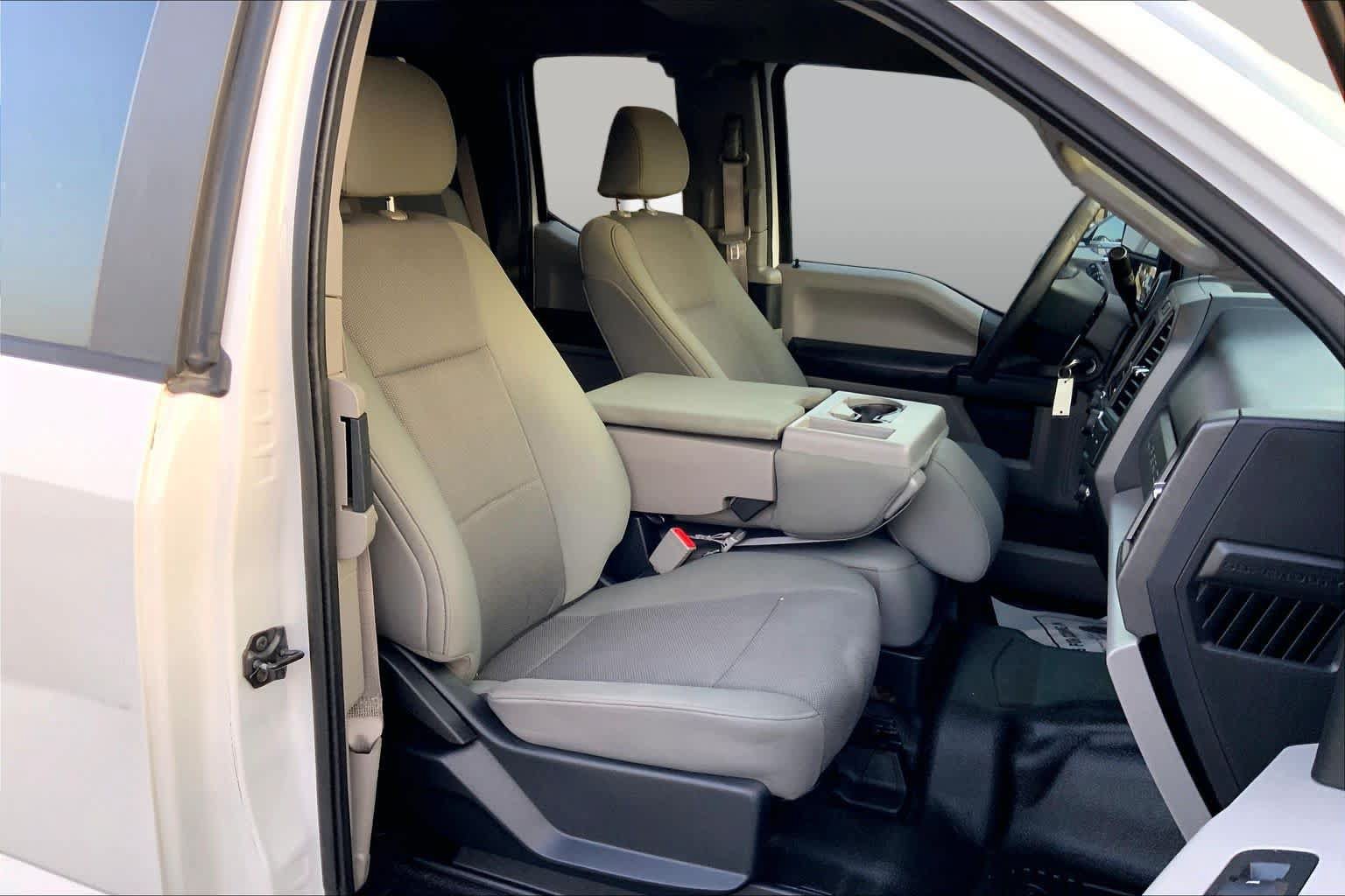 Certified 2019 Ford F250 XL w/ XL Value Package AWD/4WD image 8