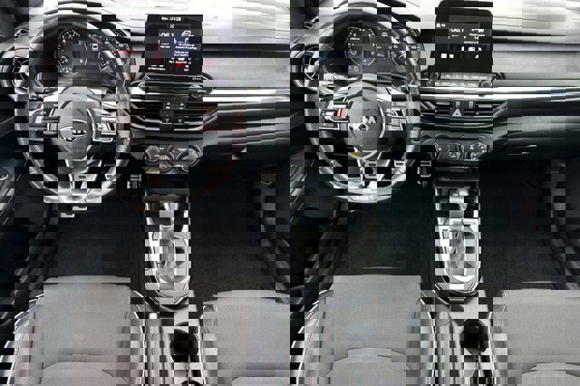 Used 2021 Kia Forte GT-Line image 14