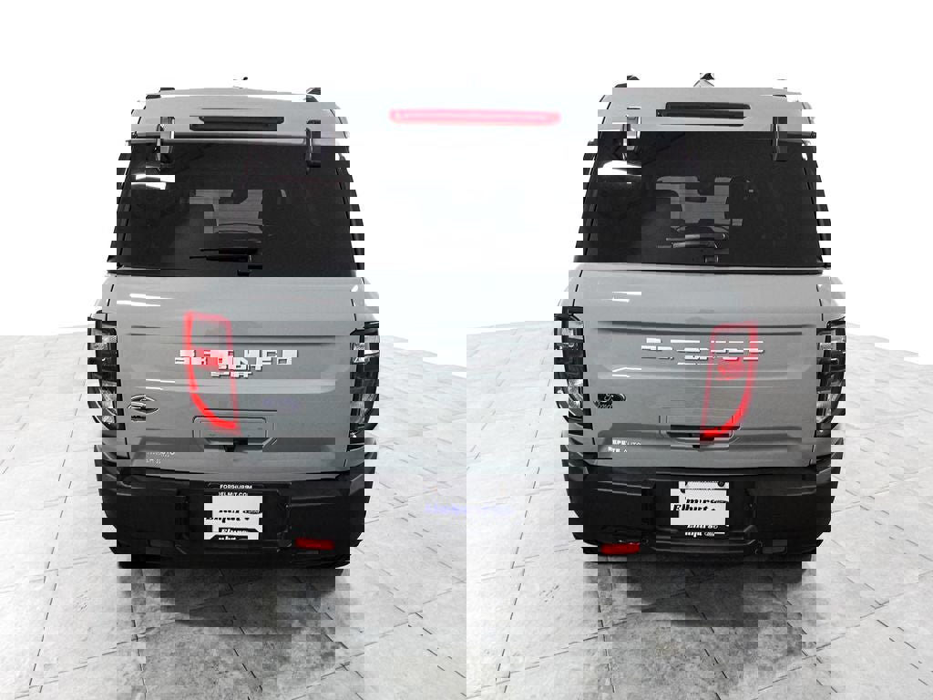 Certified 2023 Ford Bronco Sport Outer Banks w/ Tech Package AWD/4WD image 4