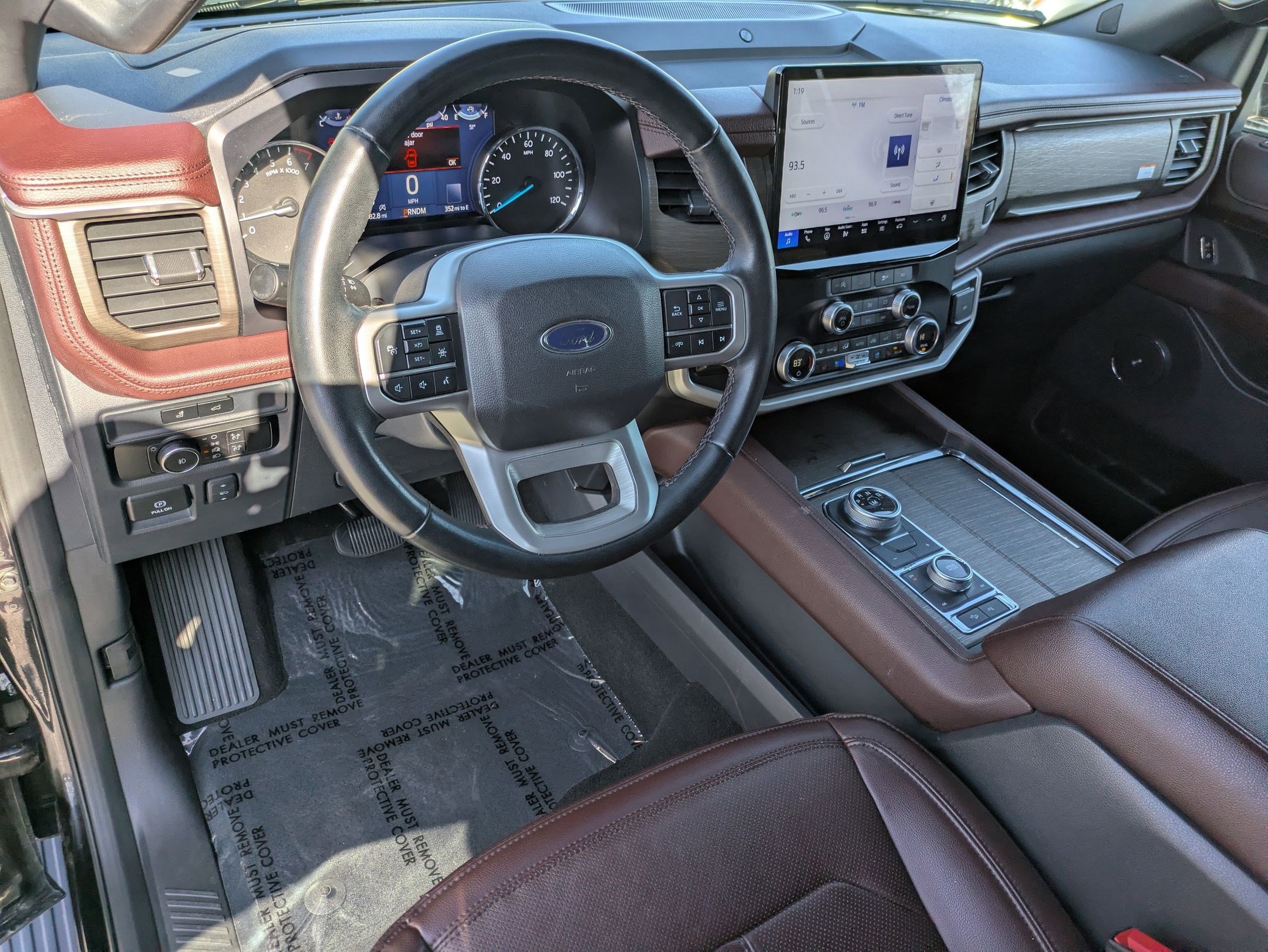 Certified 2024 Ford Expedition Limited image 18