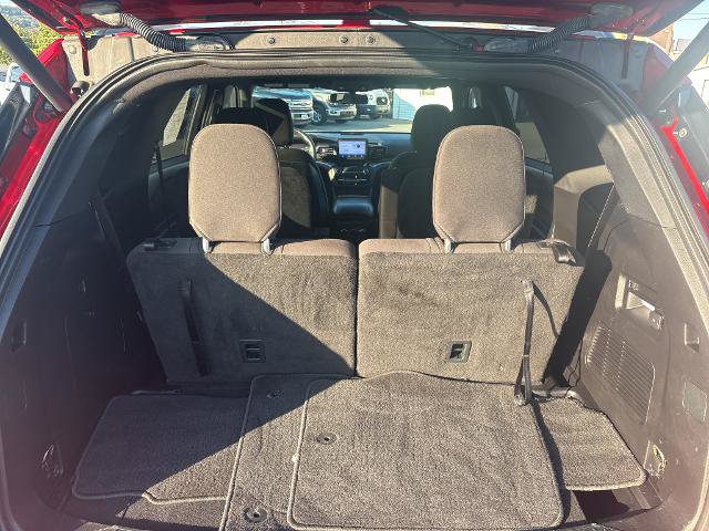 Certified 2020 Ford Explorer XLT w/ Comfort Package AWD/4WD image 12