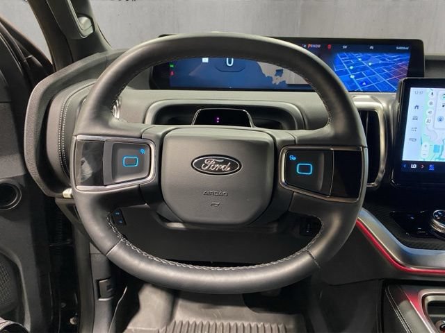 Certified 2026 Ford Expedition Max Platinum w/ Stealth Performance Package AWD/4WD image 14