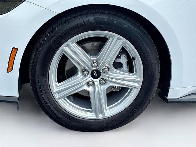Certified 2026 Ford Mustang Premium RWD image 31