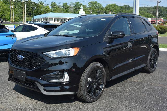 Certified 2023 Ford Edge ST-Line AWD/4WD image 3