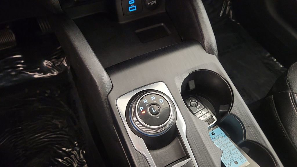 Certified 2022 Ford Escape SEL image 28