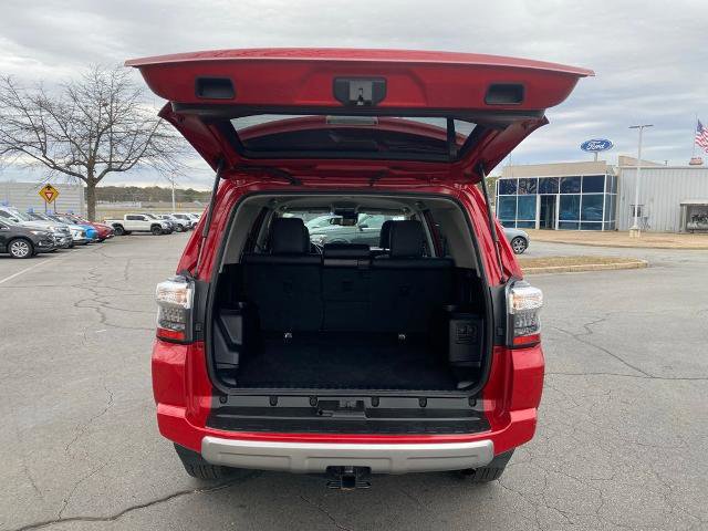 Used 2024 Toyota 4Runner TRD Off-Road Premium AWD/4WD image 9