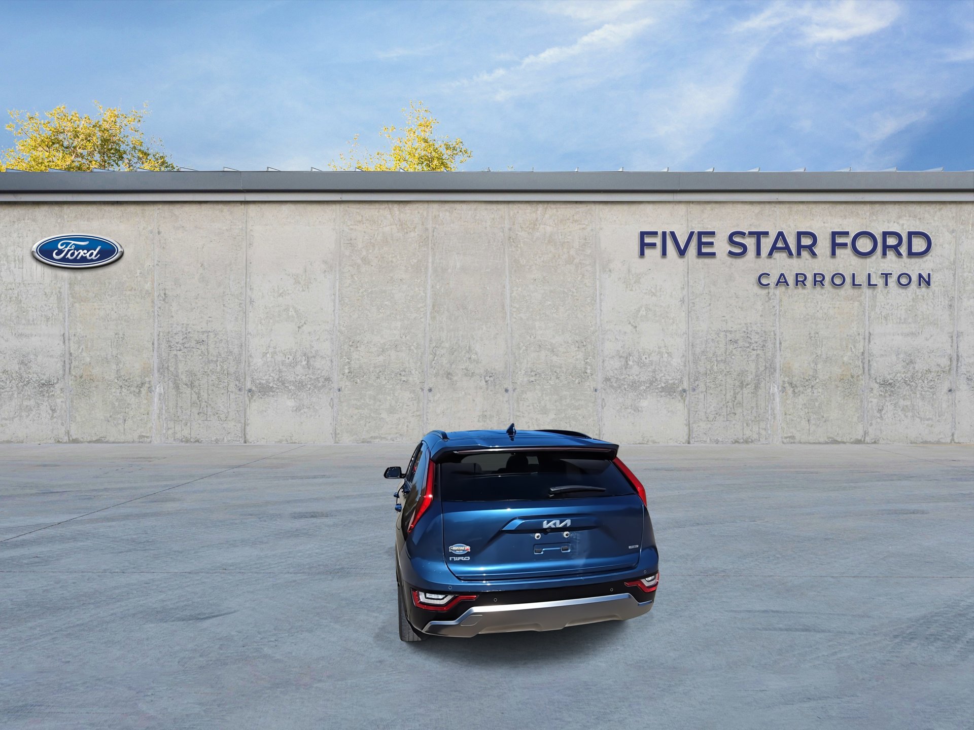 Used 2023 Kia Niro SX Touring image 8