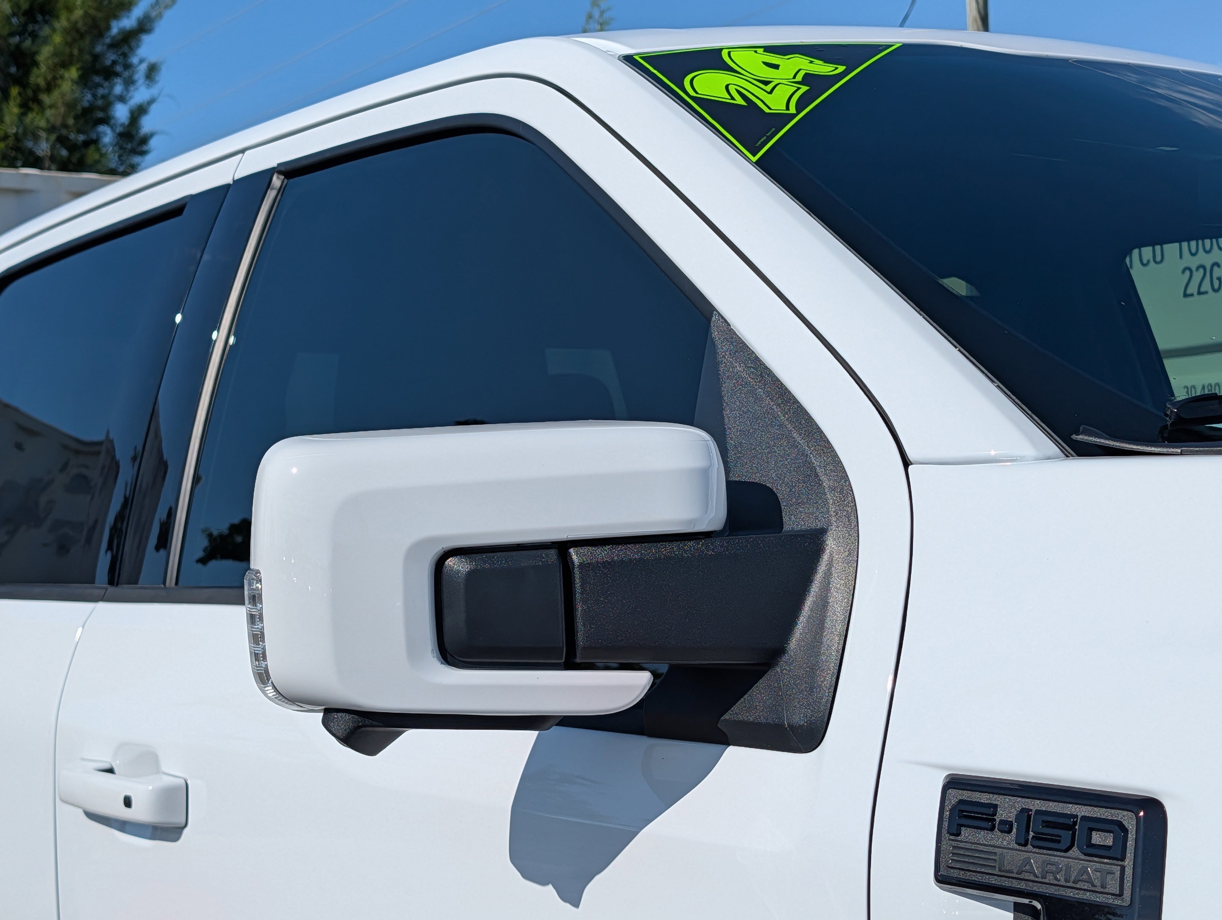 Certified 2024 Ford F150 Lariat AWD/4WD image 10