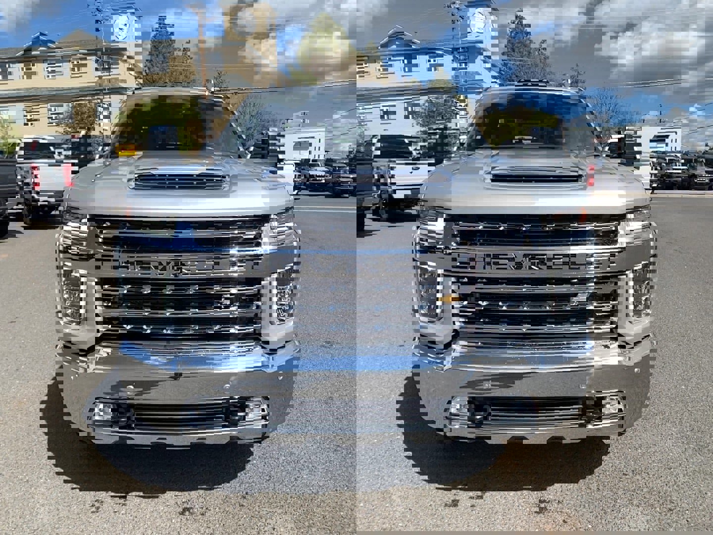 Used 2022 Chevrolet Silverado 3500 LTZ w/ LTZ Plus Package image 3