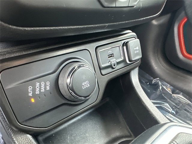 Used 2020 Jeep Renegade Latitude image 25