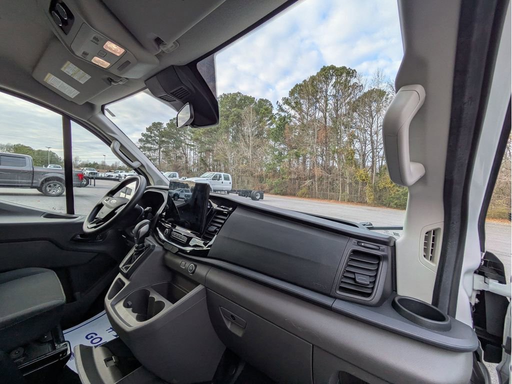 Certified 2023 Ford Transit 350 XLT image 26
