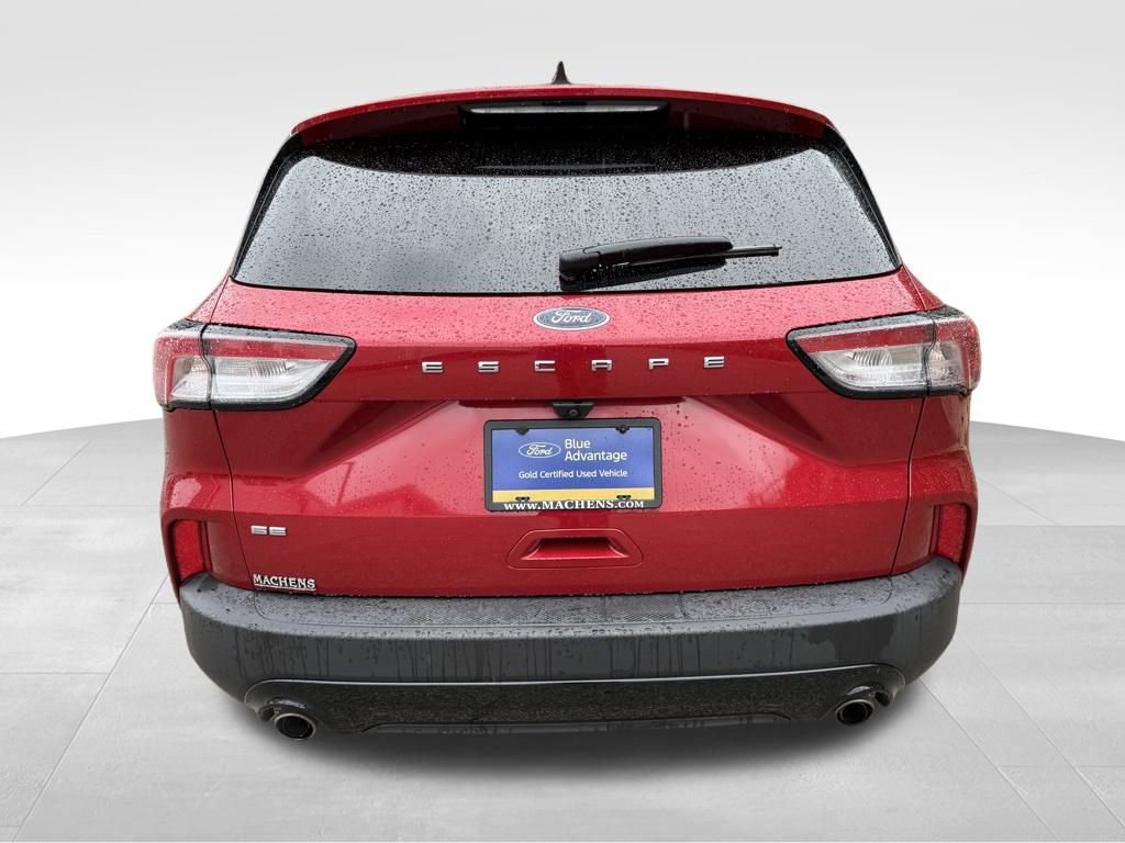 Certified 2021 Ford Escape SE w/ SE Sport Appearance Package image 4