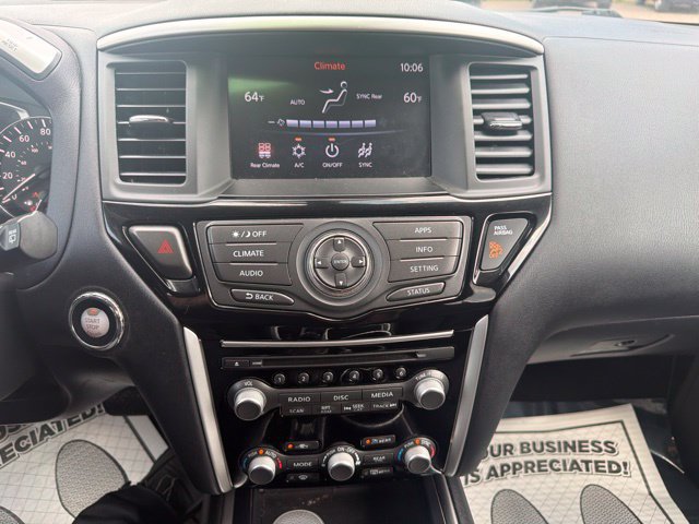 Used 2019 Nissan Pathfinder S AWD/4WD image 30