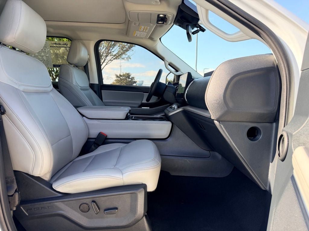 Certified 2025 Ford Expedition Max Active RWD image 14