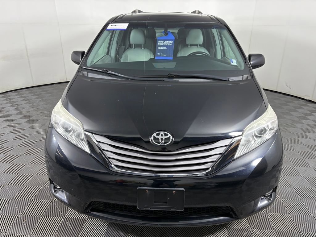 Used 2017 Toyota Sienna AWD image 8