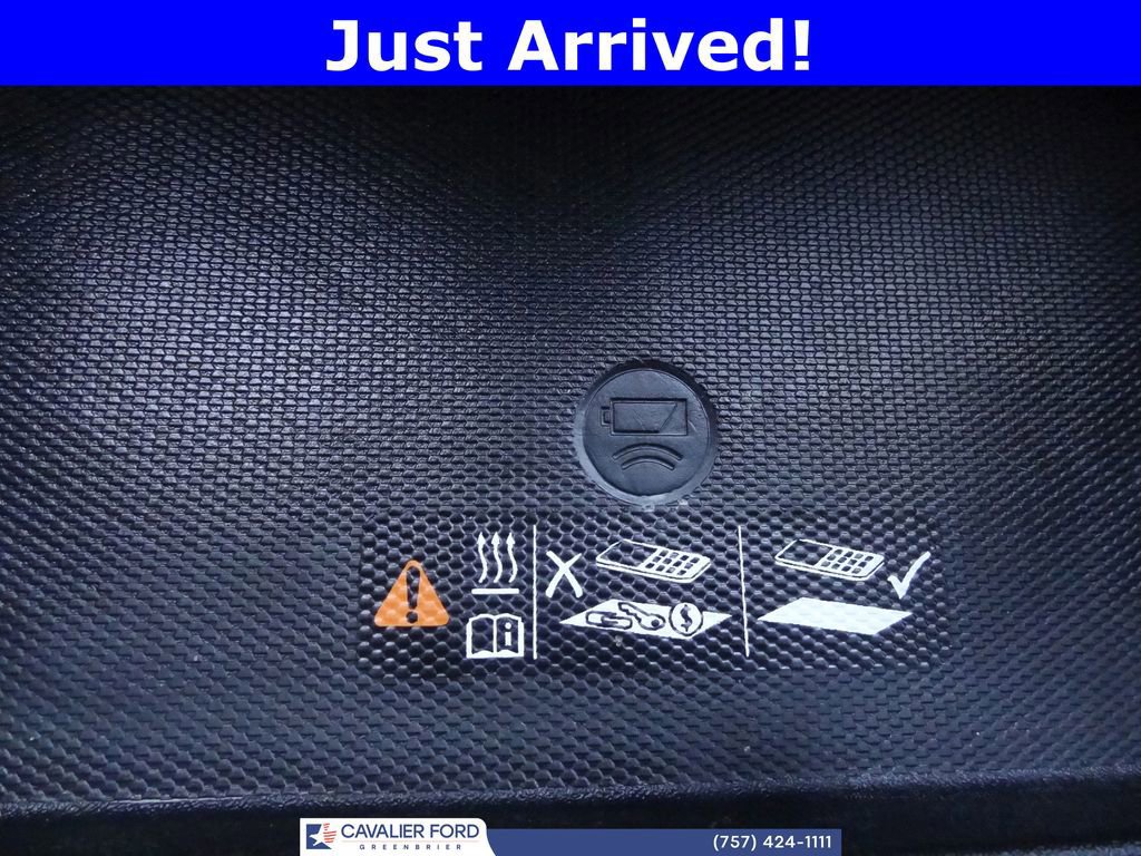 Used 2021 Chevrolet Tahoe Z71 w/ Z71 Off-Road Package image 38