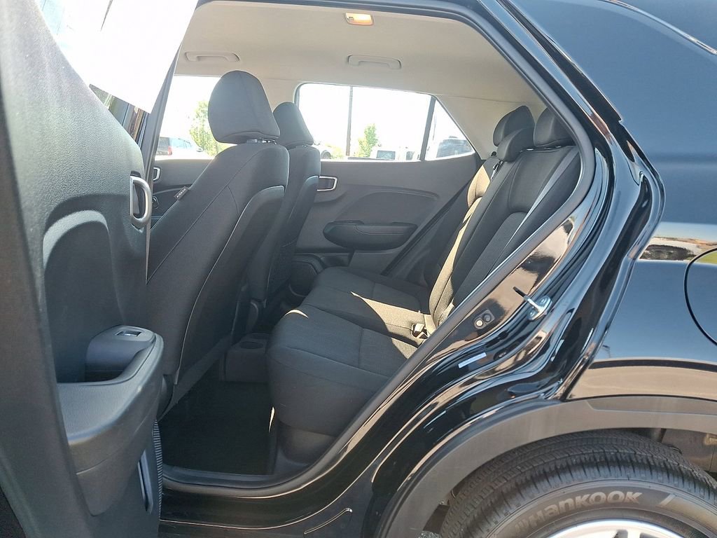 Used 2026 Hyundai Venue SE FWD image 10