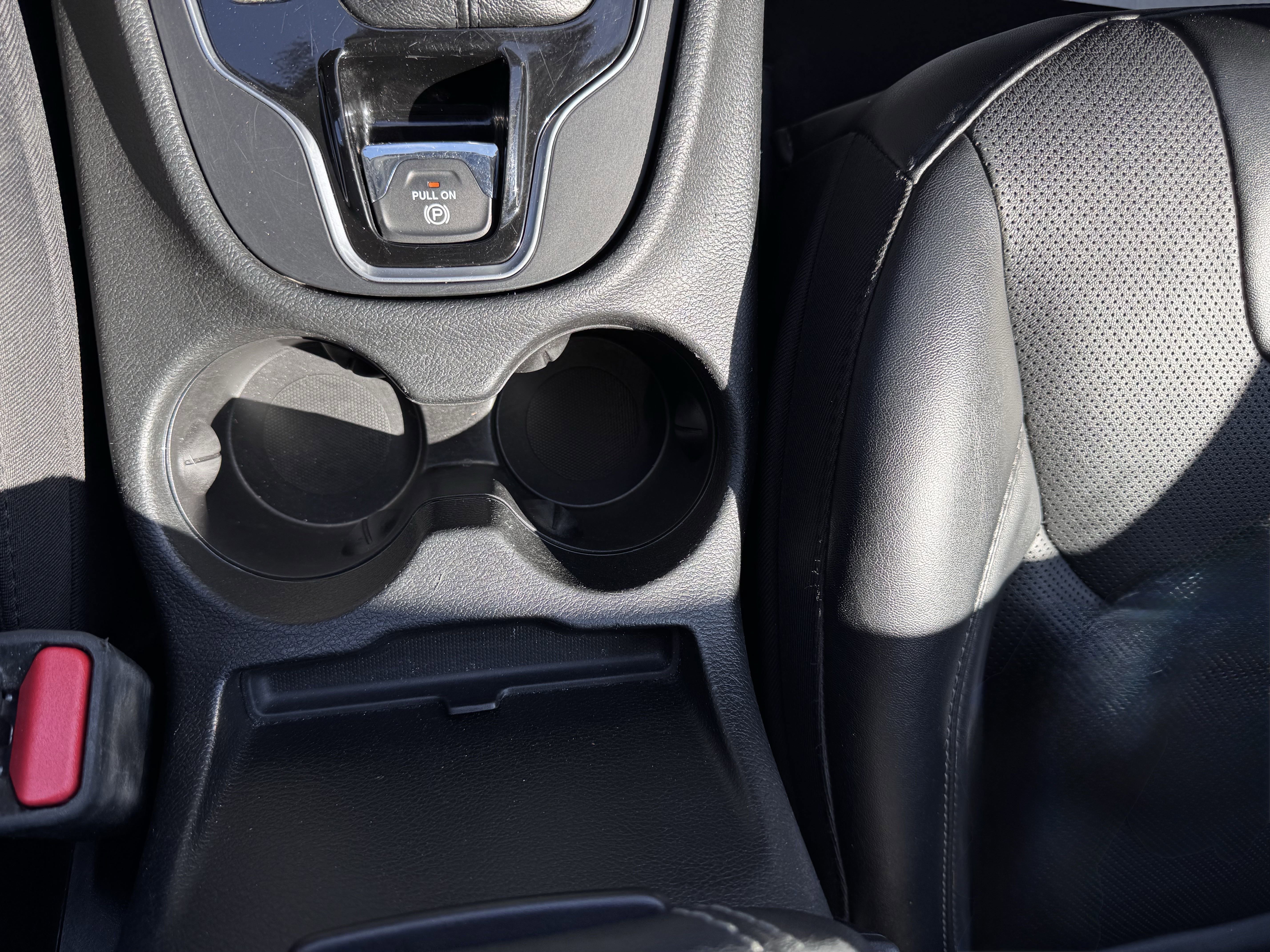 Used 2023 Jeep Cherokee Altitude Lux image 27