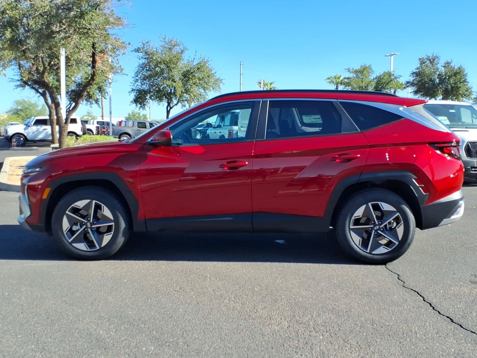 Used 2025 Hyundai Tucson SEL AWD/4WD image 2