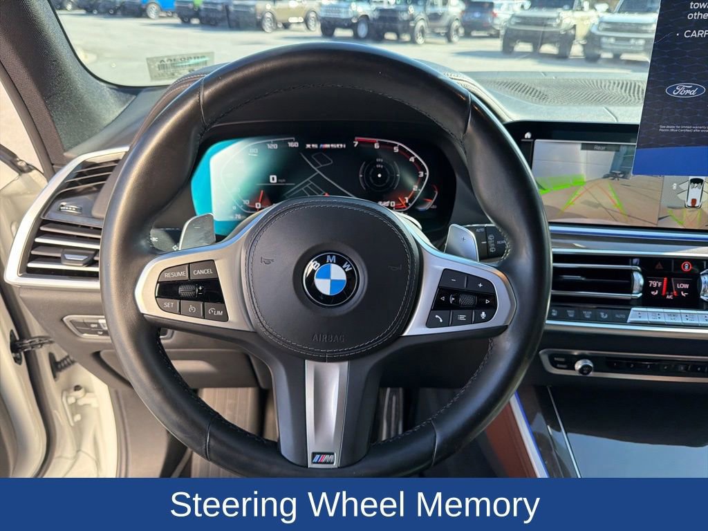Used 2022 BMW X5 M50i w/ Executive Package image 23