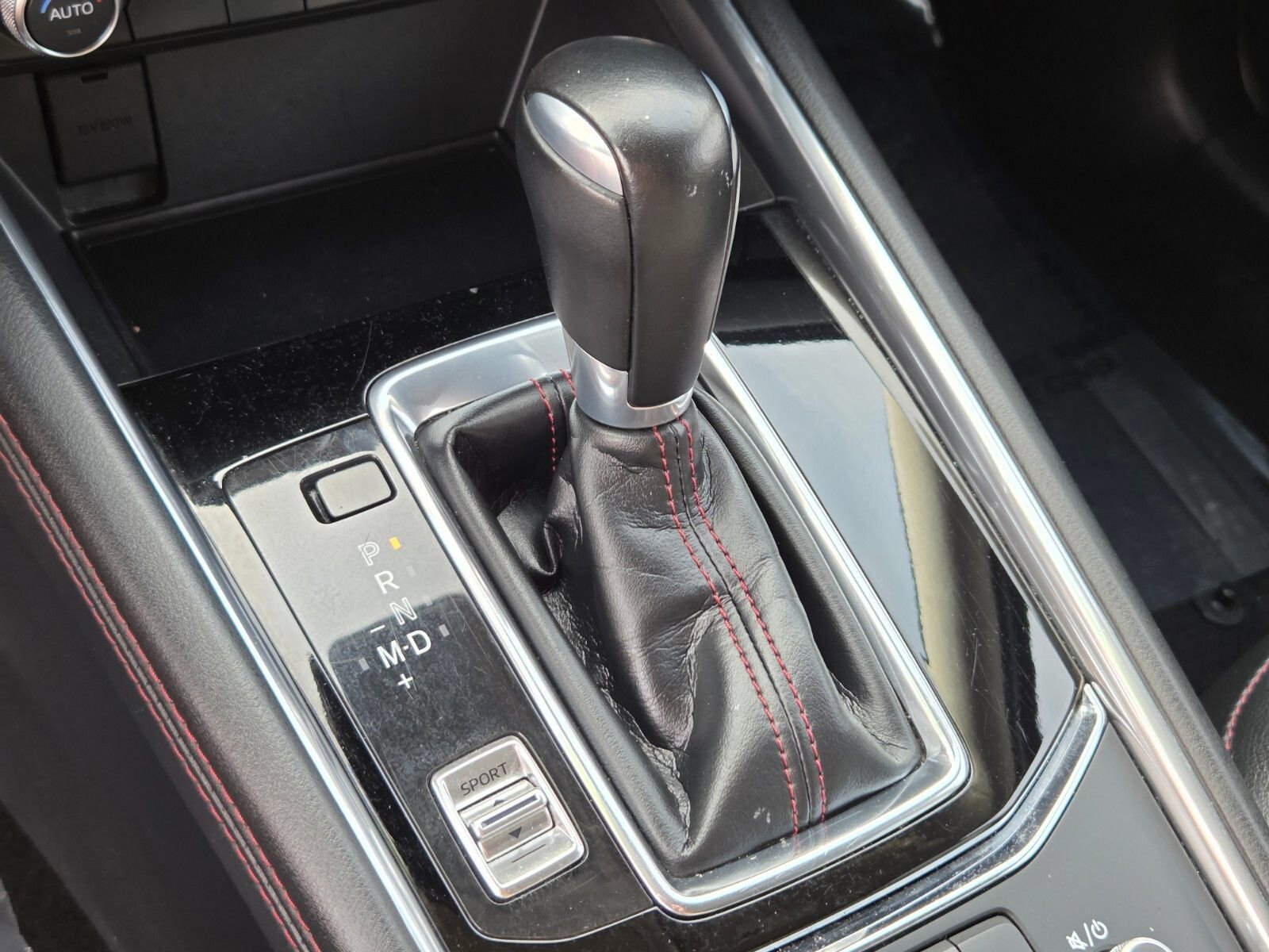 Used 2024 MAZDA CX-5 Carbon Edition image 24