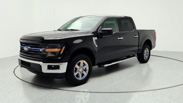 Certified 2025 Ford F150 XLT w/ Equipment Group 301A Standard AWD/4WD image 3