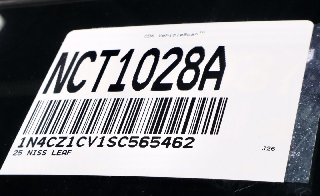 Used 2025 Nissan Leaf SV Plus FWD image 30
