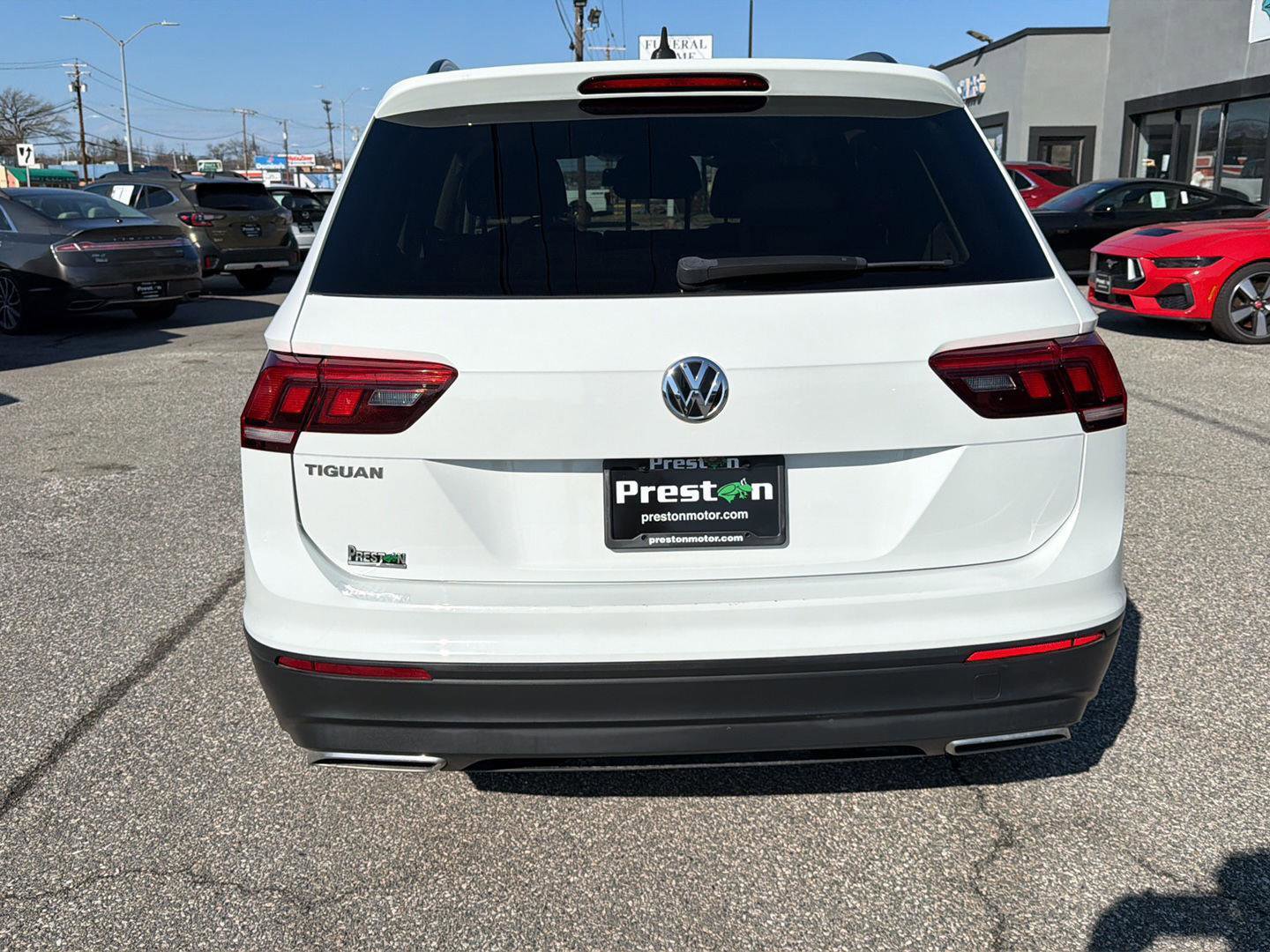 Used 2020 Volkswagen Tiguan S image 4