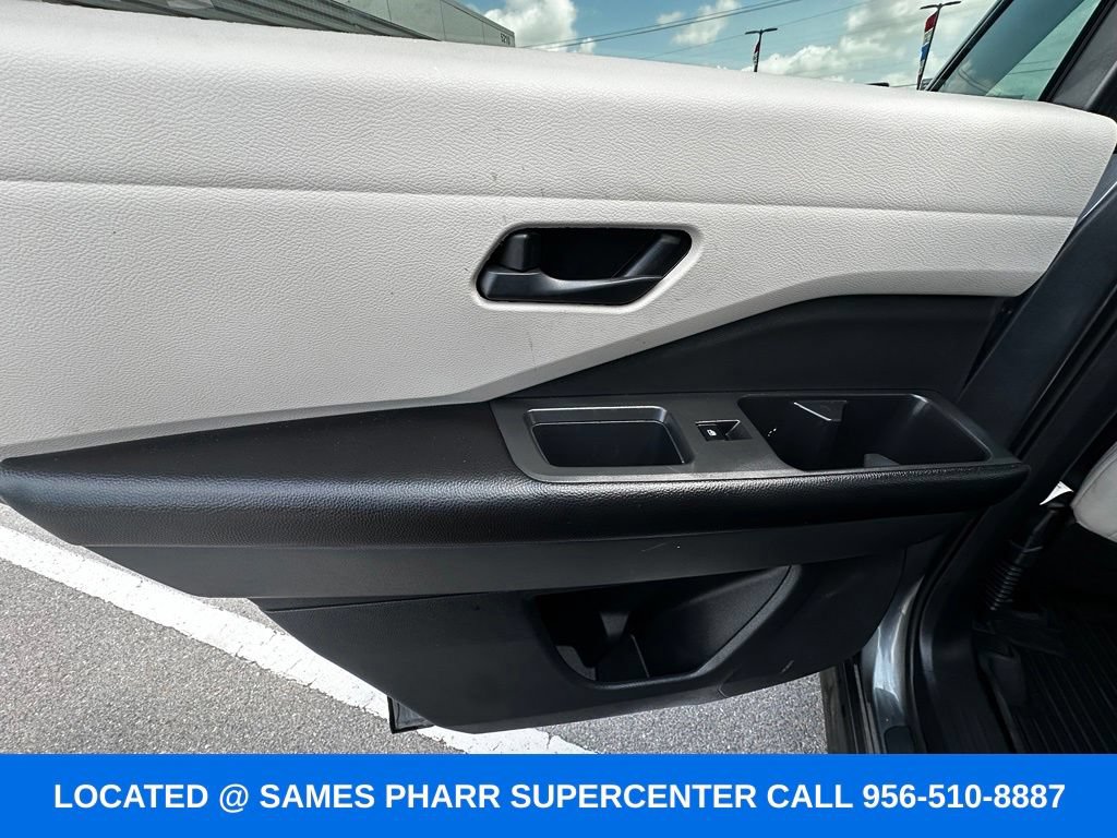 Used 2024 Nissan Pathfinder SV FWD image 19