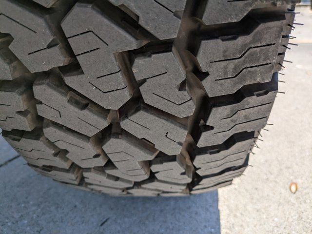 Certified 2023 Ford F150 Tremor w/ Equipment Group 402A High image 12