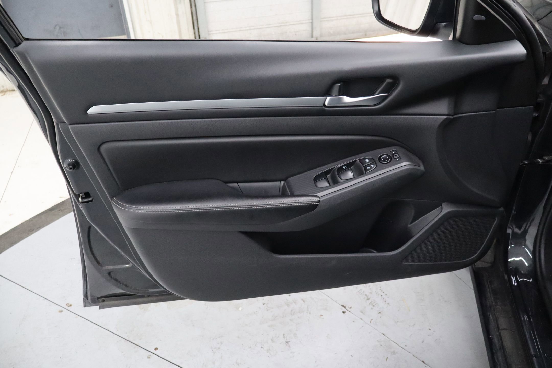 Used 2022 Nissan Altima 2.5 SV image 25