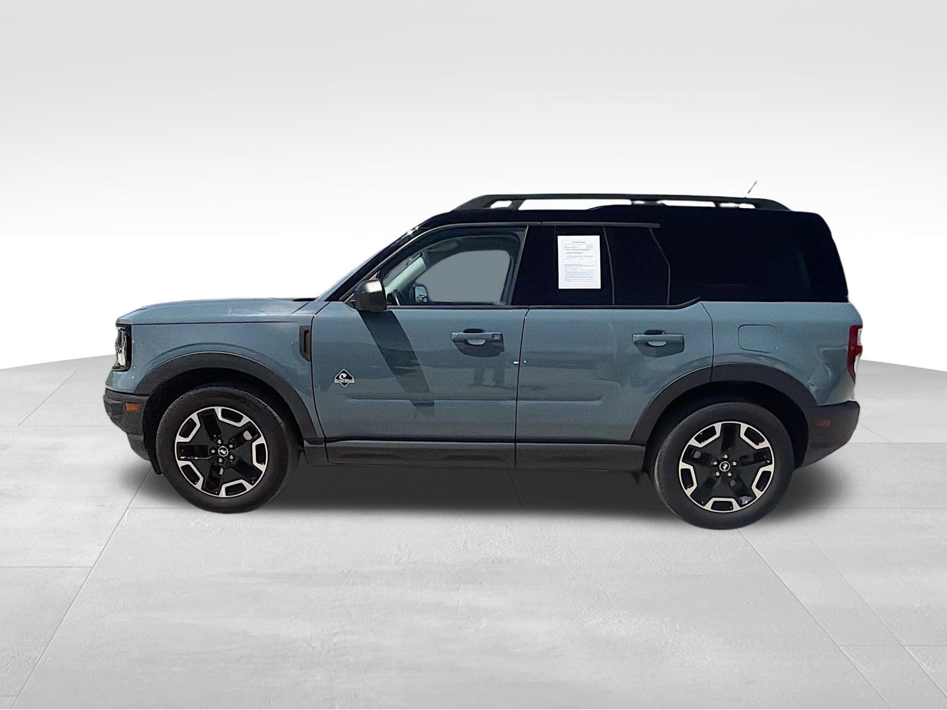 Certified 2022 Ford Bronco Sport Outer Banks AWD/4WD image 9