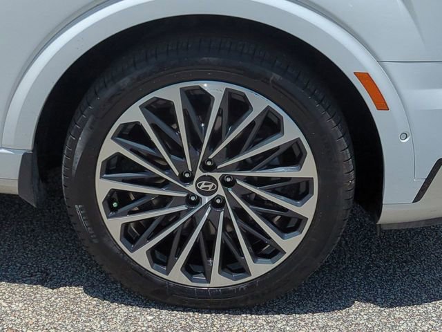 Used 2026 Hyundai Palisade Calligraphy FWD image 11
