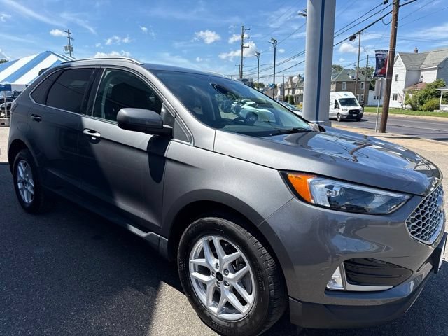 Certified 2023 Ford Edge SEL w/ Convenience Package AWD/4WD image 4