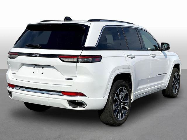 Used 2023 Jeep Grand Cherokee Overland w/ Luxury Tech Group IV AWD/4WD image 7