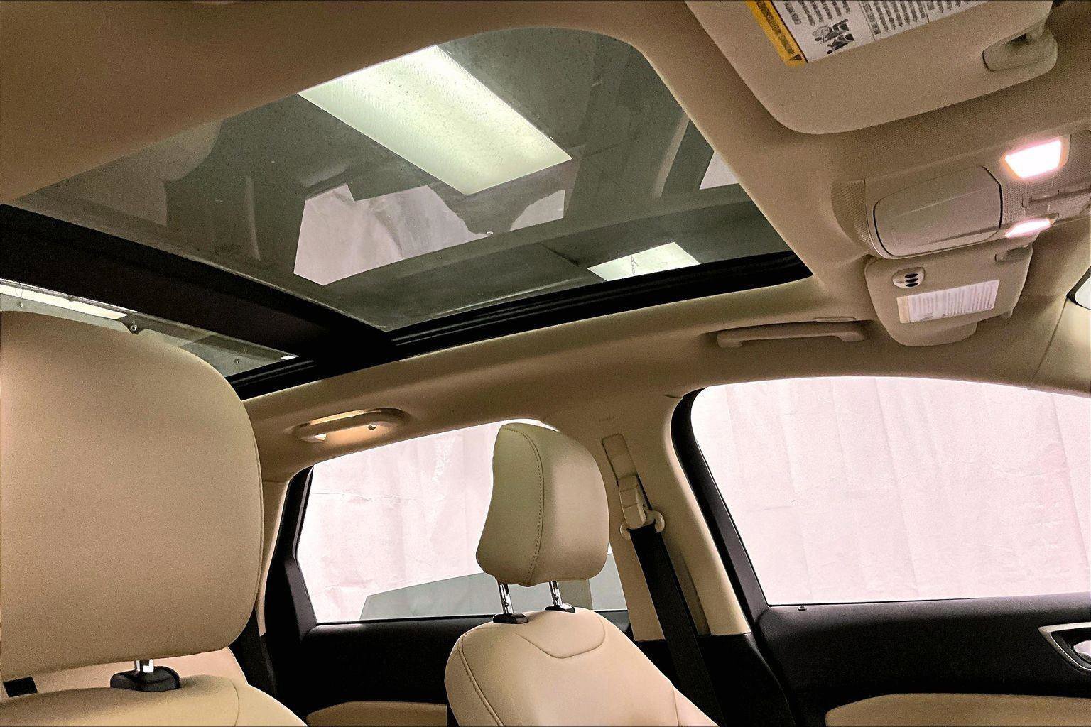 Certified 2022 Ford Edge SEL w/ Convenience Package image 21