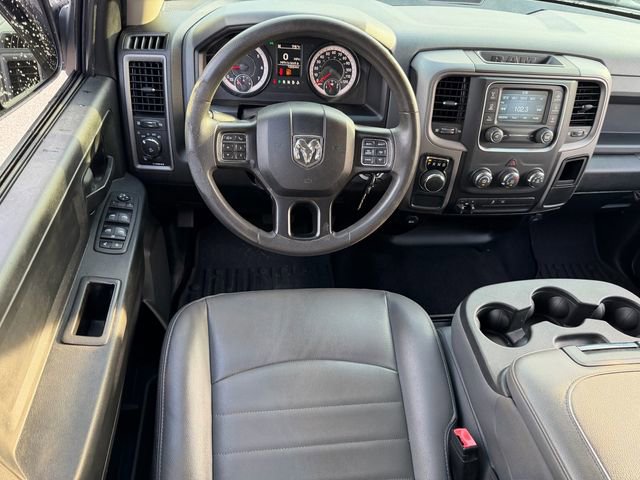 Used 2020 RAM 1500 Express RWD image 9