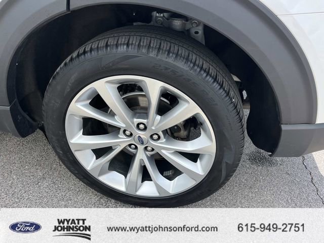 Certified 2023 Ford Explorer Platinum w/ Technology Package image 11