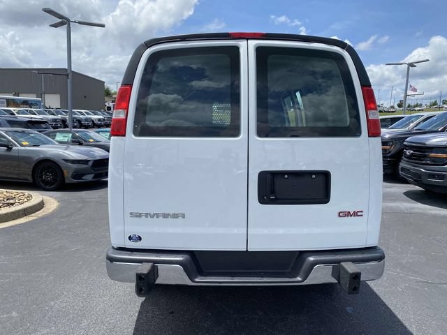 Used 2024 GMC Savana 2500 w/ Driver Convenience Package RWD image 6