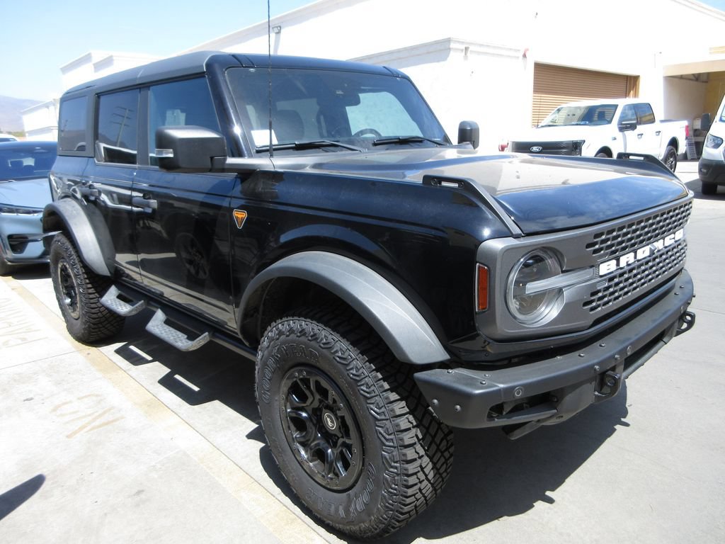 Certified 2023 Ford Bronco Badlands AWD/4WD image 4
