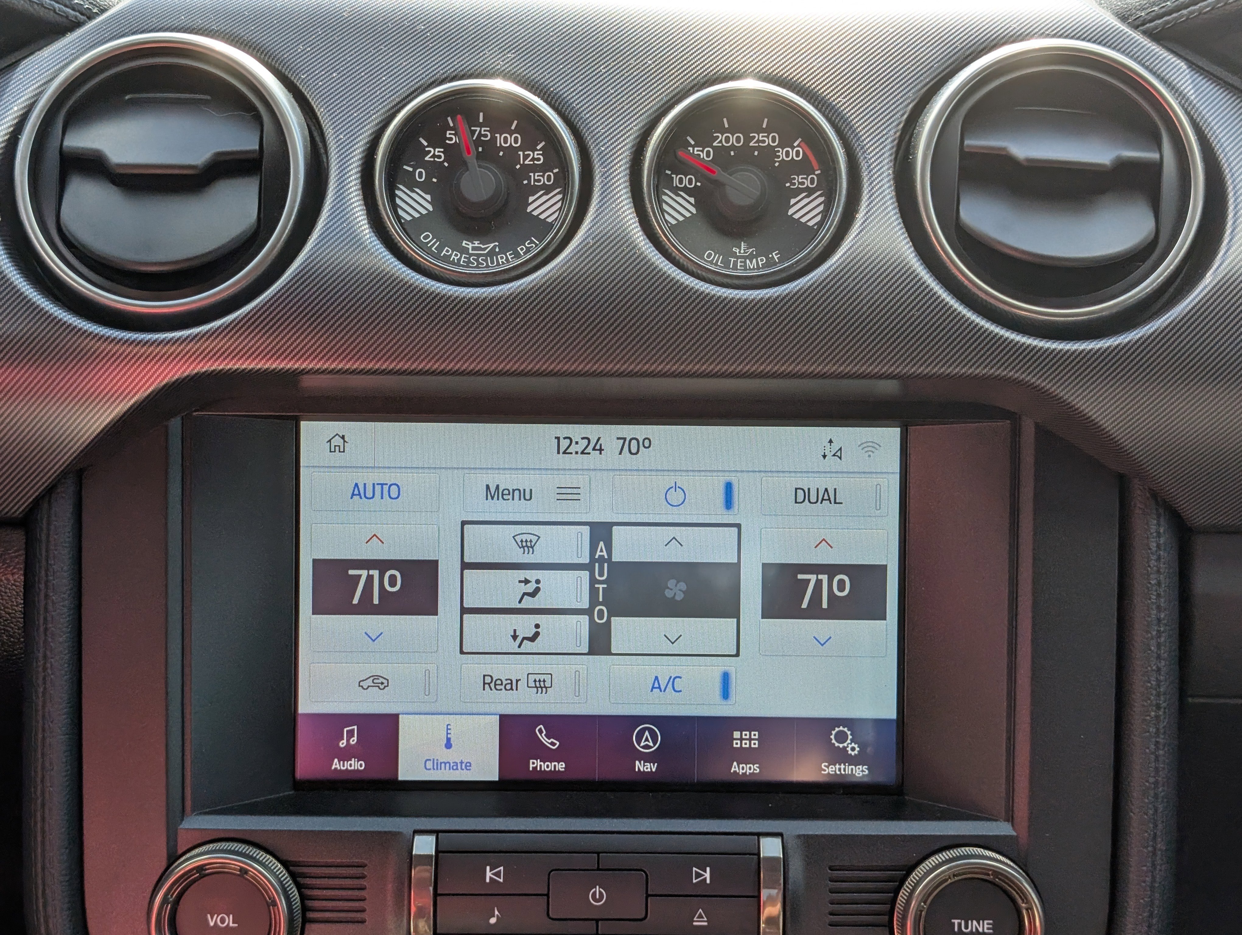 Certified 2020 Ford Mustang Shelby GT350 w/ Technology Package image 26